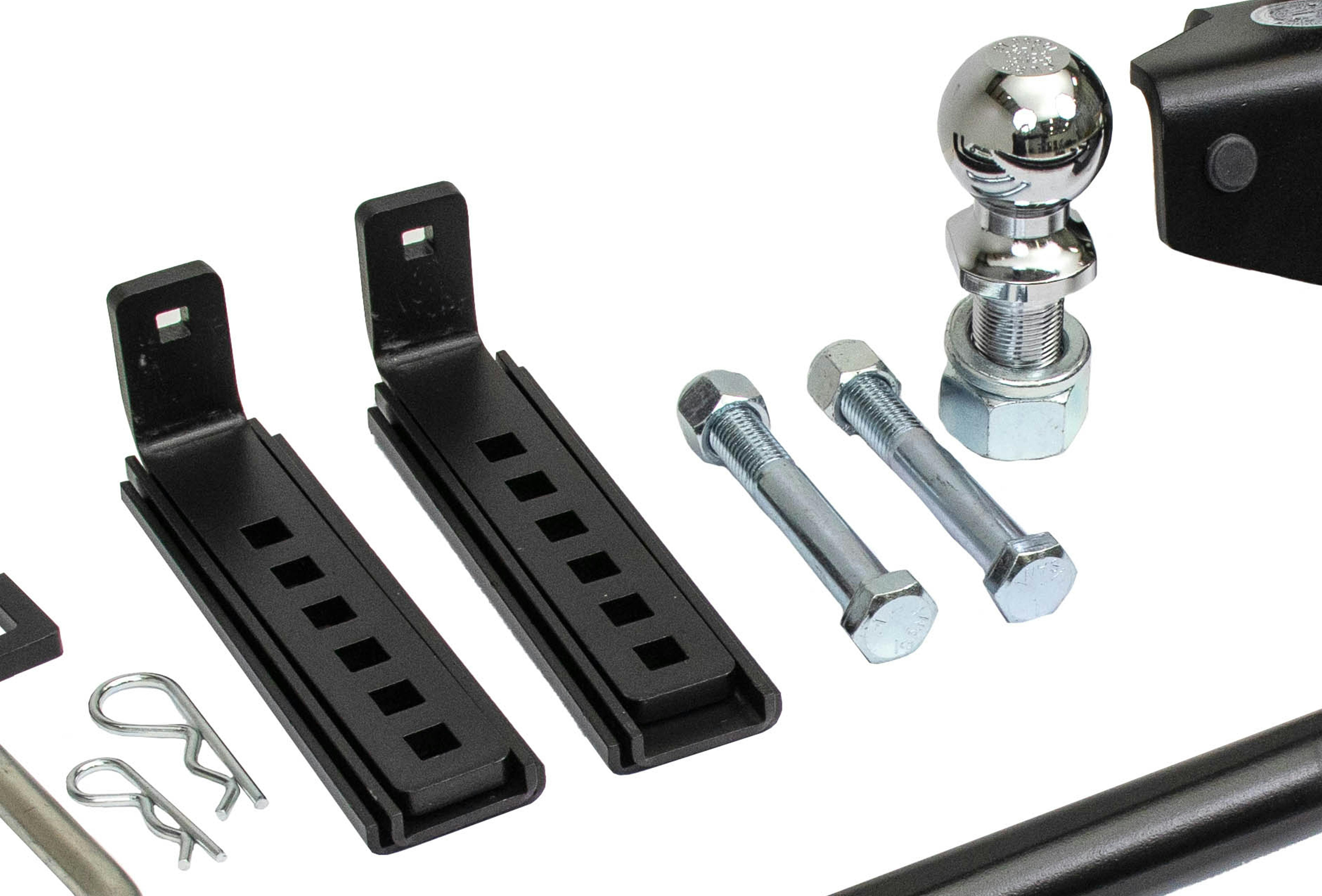 CURT 17601 TruTrack 2P Weight Distribution Hitch with 2x