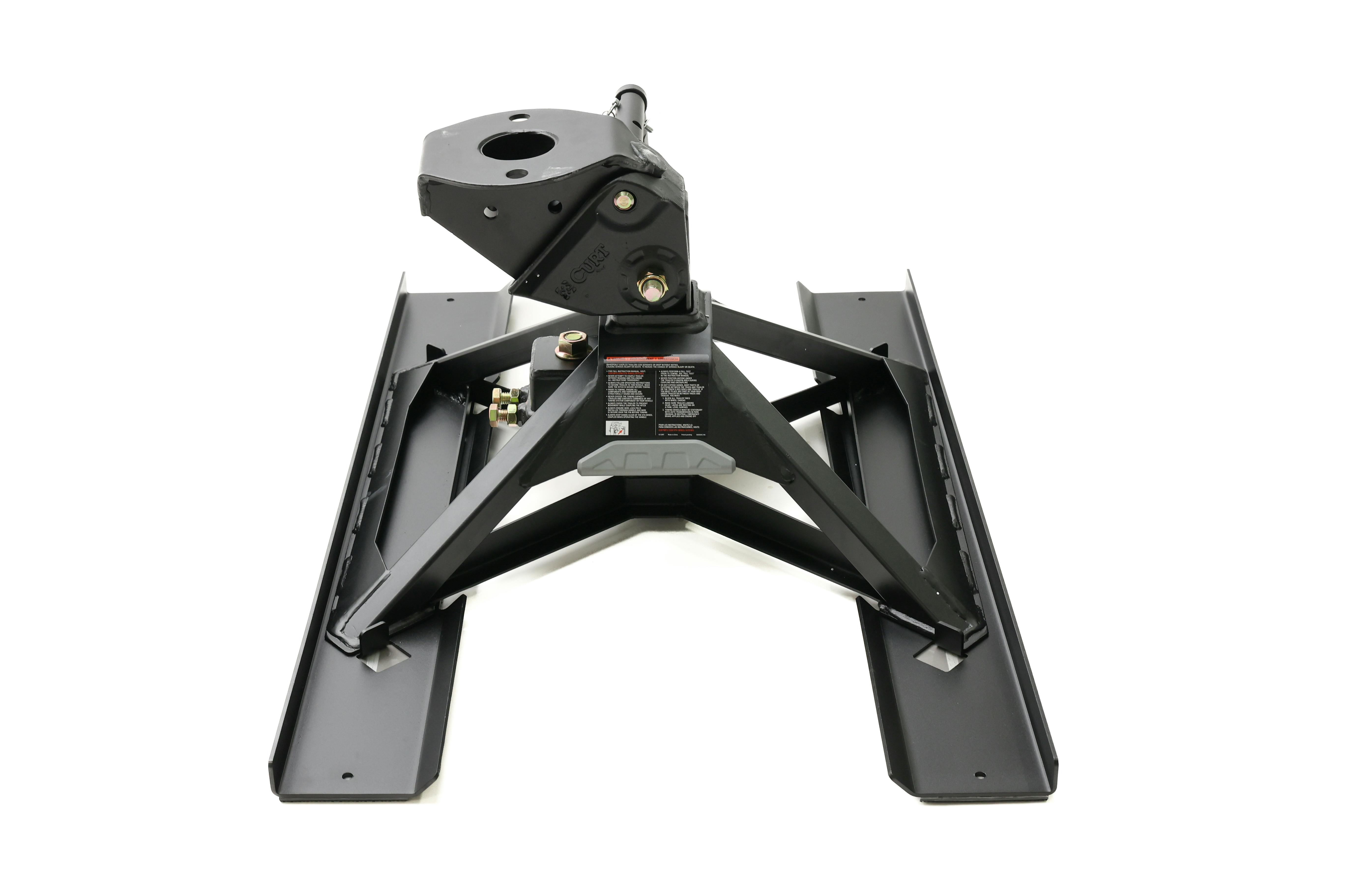 ロッド KCW CURT CrossWing 20K 5th Wheel Hitch with Bed Protectors for 2