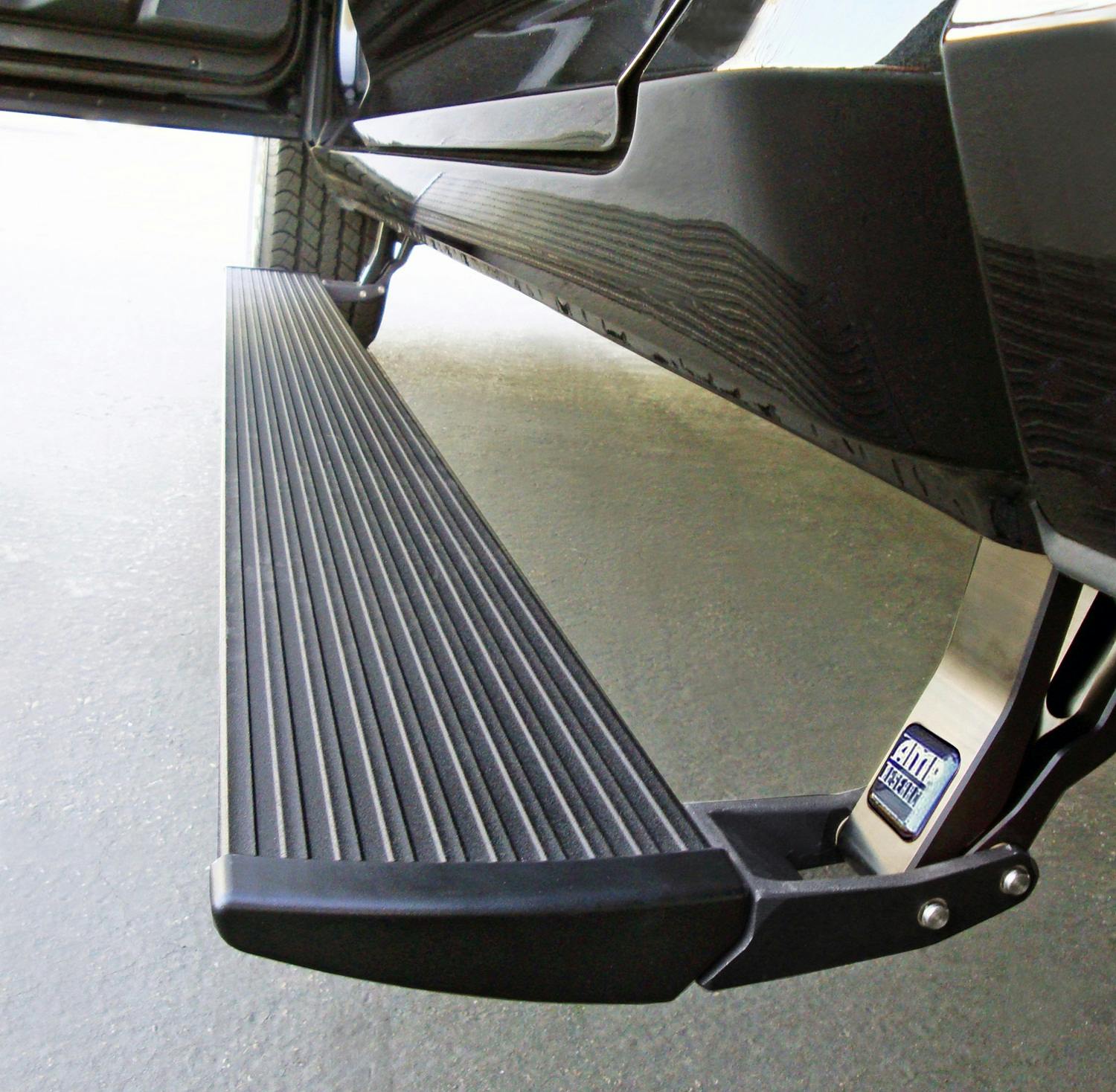 AMP Research 75138-01A-B PowerStep Black