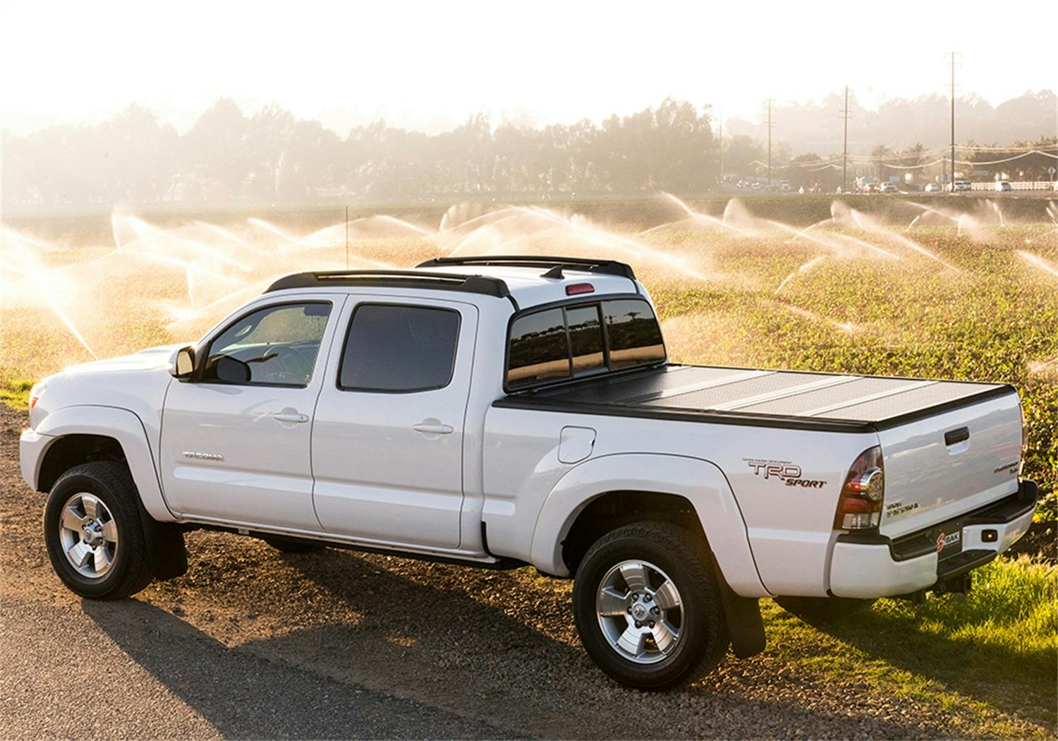 すのー Amazon.com: RealTruck BAK BAKFlip G2 Hard Folding Truck Bed