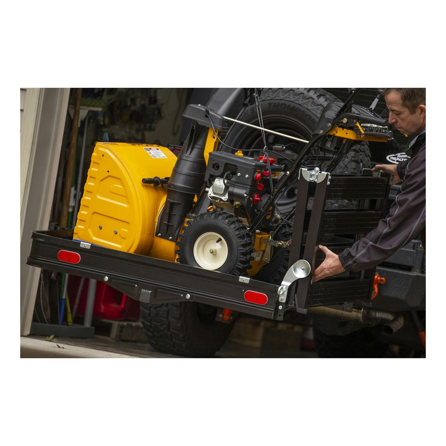 Trailer hitch snowblower online carrier