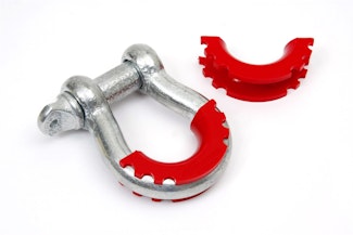 Daystar KU70056RE D-Ring Shackle Isolator Red Pair