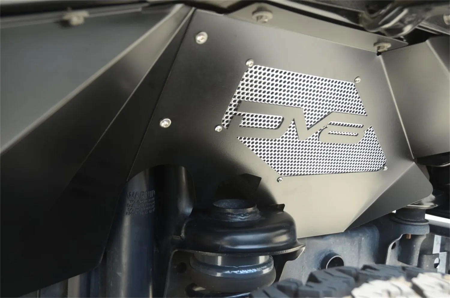 DV8 Offroad INFEND-01FB