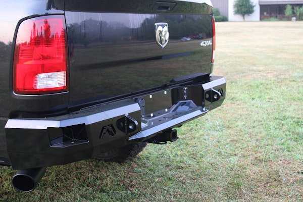 Fab Fours DR09-W2950-B Premium Rear Bumper Bare