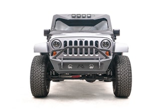 Fab Fours JL18-B4751-1 Front Stubby Bumper with No Guard