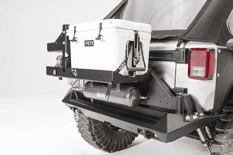 Yeti Tundra Jeep Ice Chest Fab Fours JK2040-1 Air Compressor Yeti