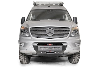 Fab Fours MB17-N4651-1 Winch Mount w/ no guard