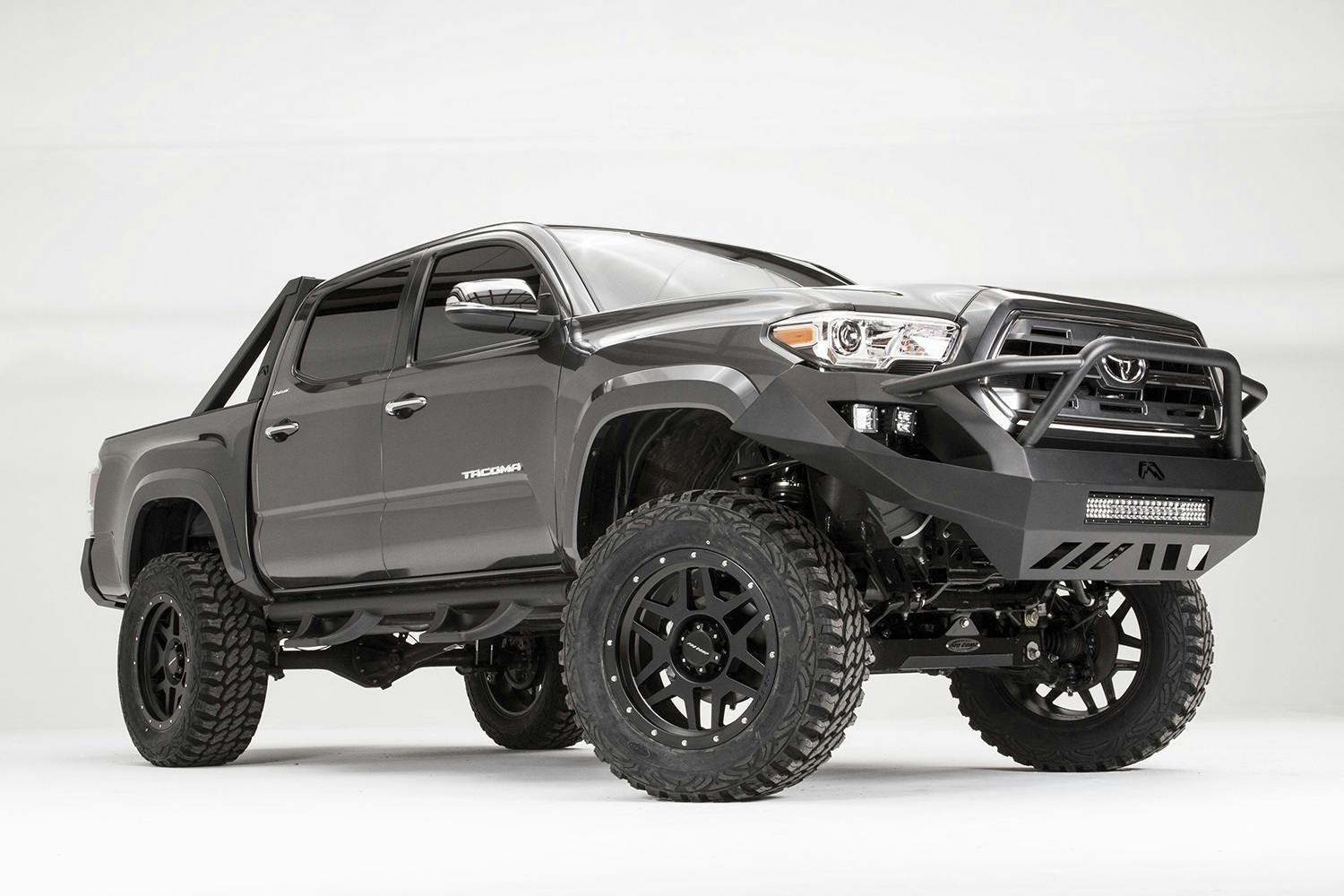 ザ・フロント　トミー・ファンダーバーグ Ranger_1500_front_grill-