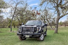 Frontier Truck Gear 170-32-4005 Commercial Front Bumper Replacement