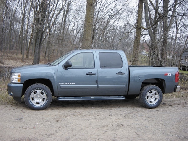 Owens Products 67052 OWENS PREMIER SERIES CUSTOM MOLDED ABS RUNNING BOARDS