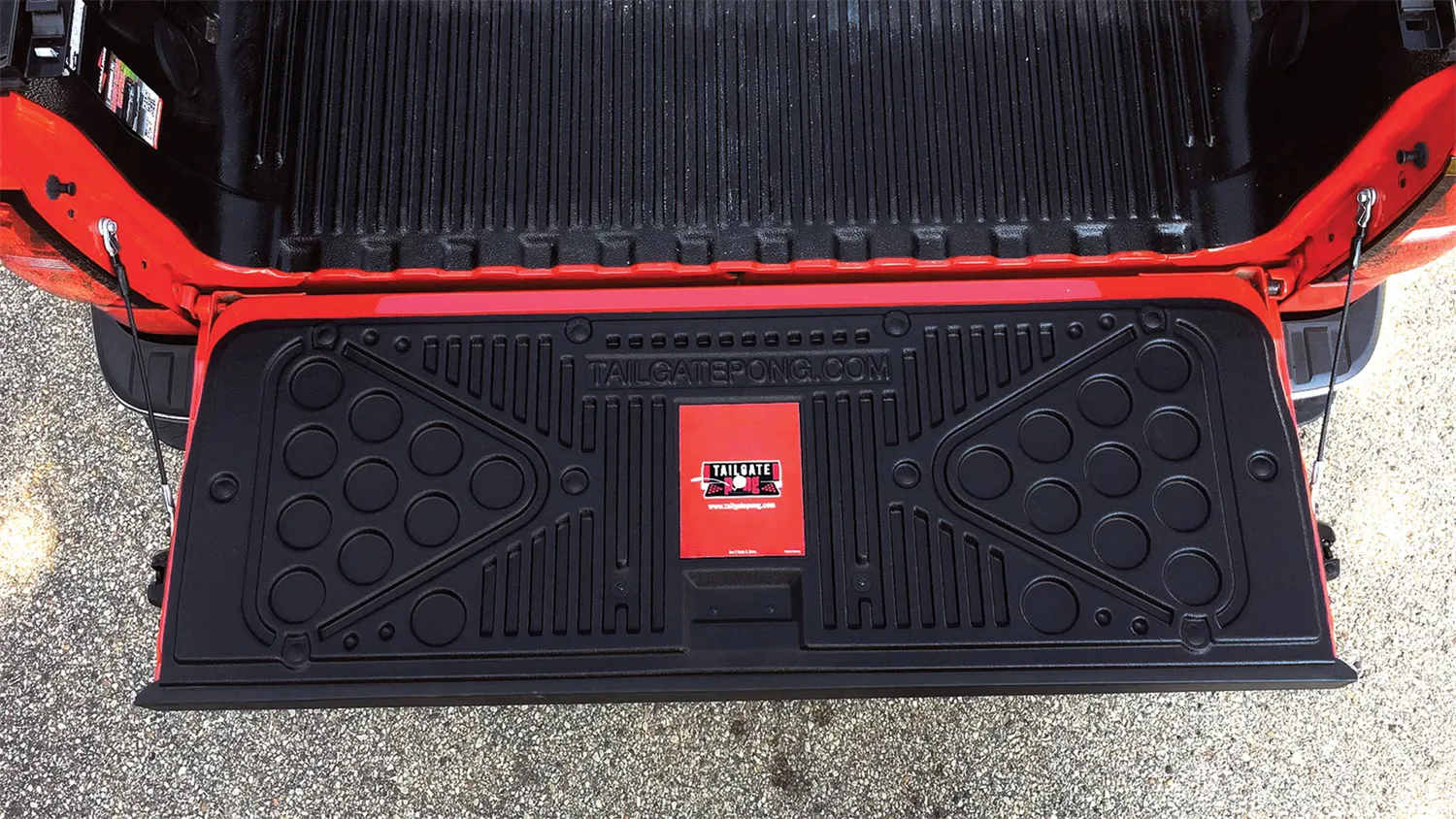 tailgatepong2.jpg?auto=format&