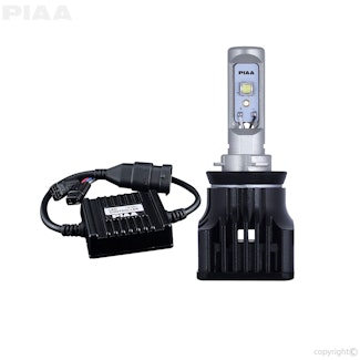 PIAA 17211 9005/9006 HB3/HB4 White LED Replacement Bulb