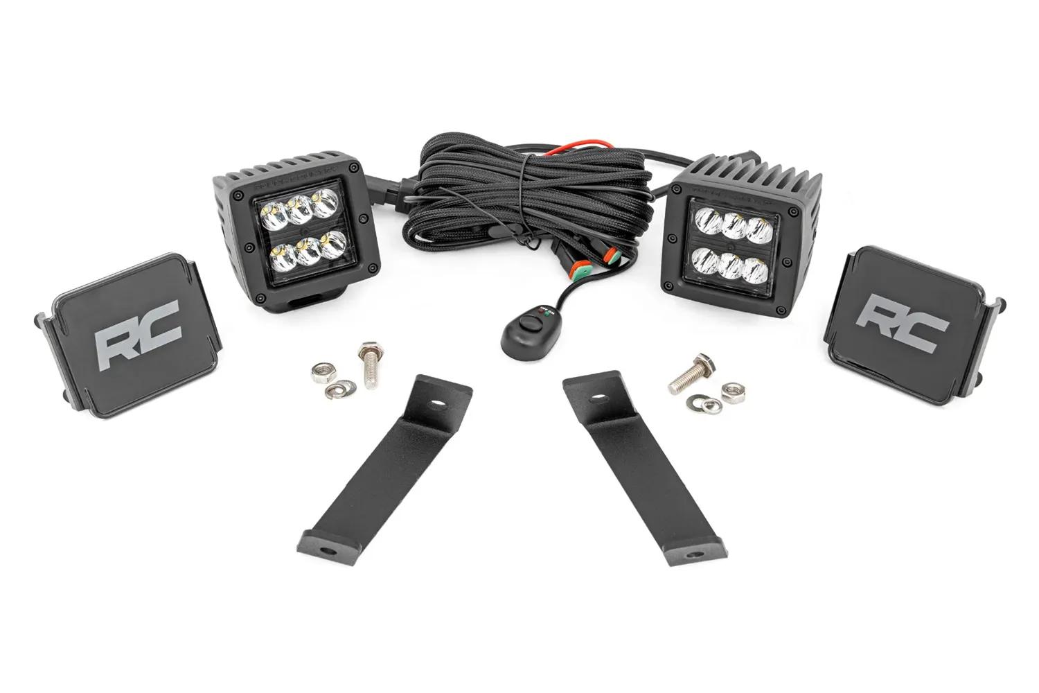 https://aw1.imgix.net/2/rough-country/14-21_jeep_cherokee_kl_ditch_light_and_2in_black-series_spot-70078.jpg