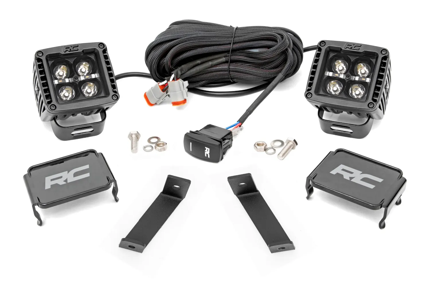 https://aw1.imgix.net/2/rough-country/14-21_jeep_cherokee_kl_ditch_light_and_2in_black_drls-70080_70081.jpg
