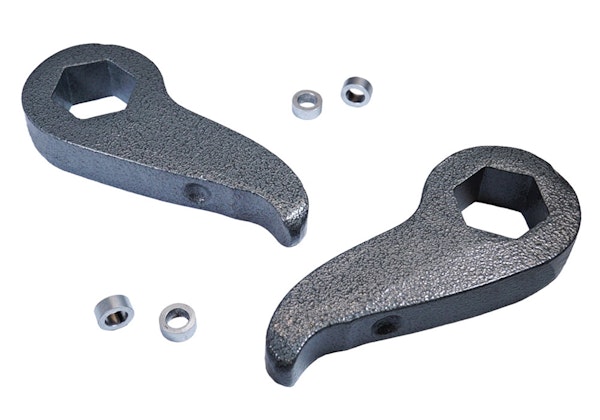 Superlift 40025 2.5 inch GM Front Leveling Kit