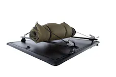 UnderCover 100204 Sportz Ratchet Grab