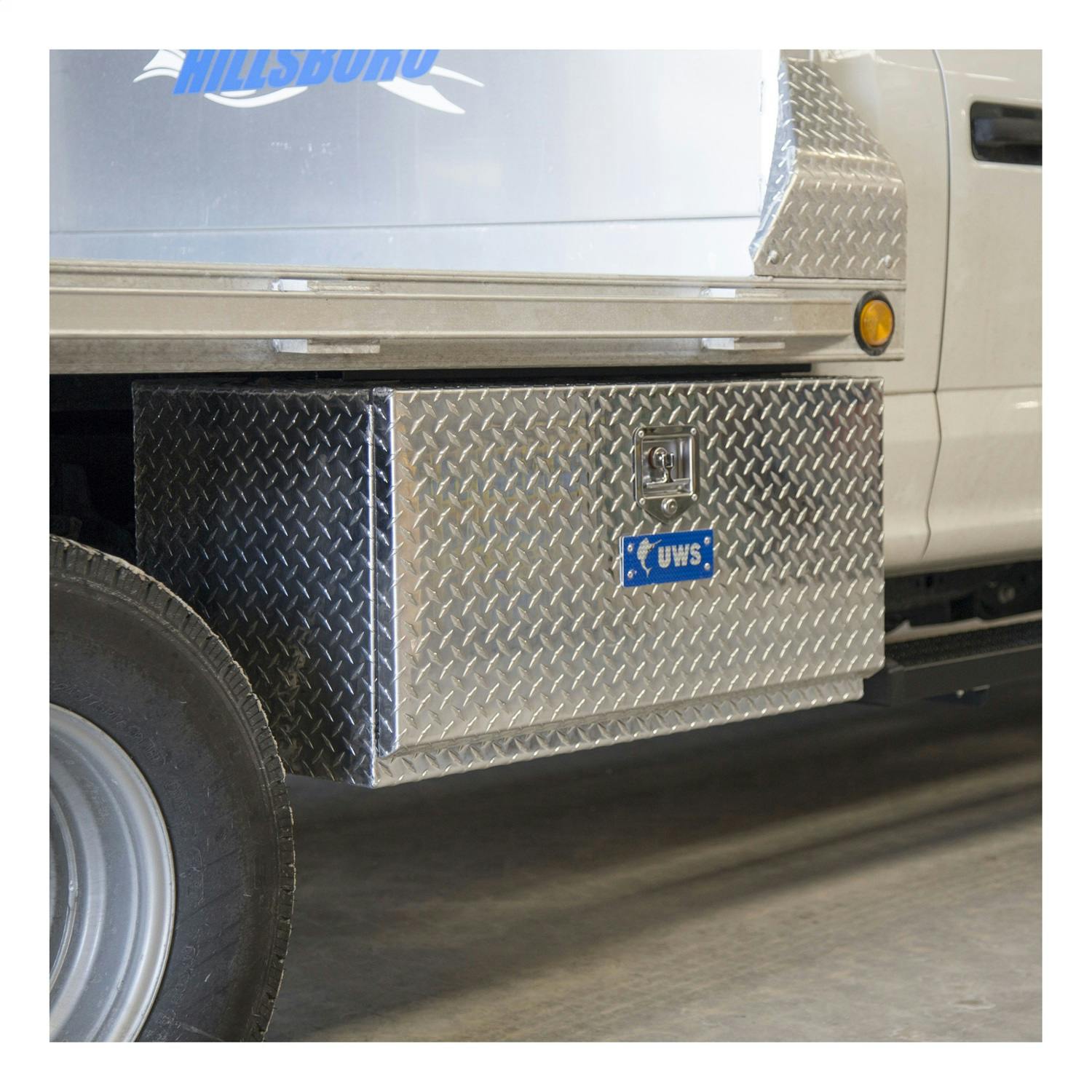 UWS EC40081 36 in. Single-Door Underbody Tool Box
