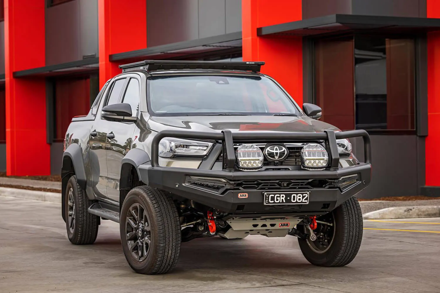 ARB, USA 3414700B Summit MKII Winch Bumper Kit