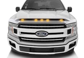 AVS 753096-Z1 Aeroskin Lightshield Color