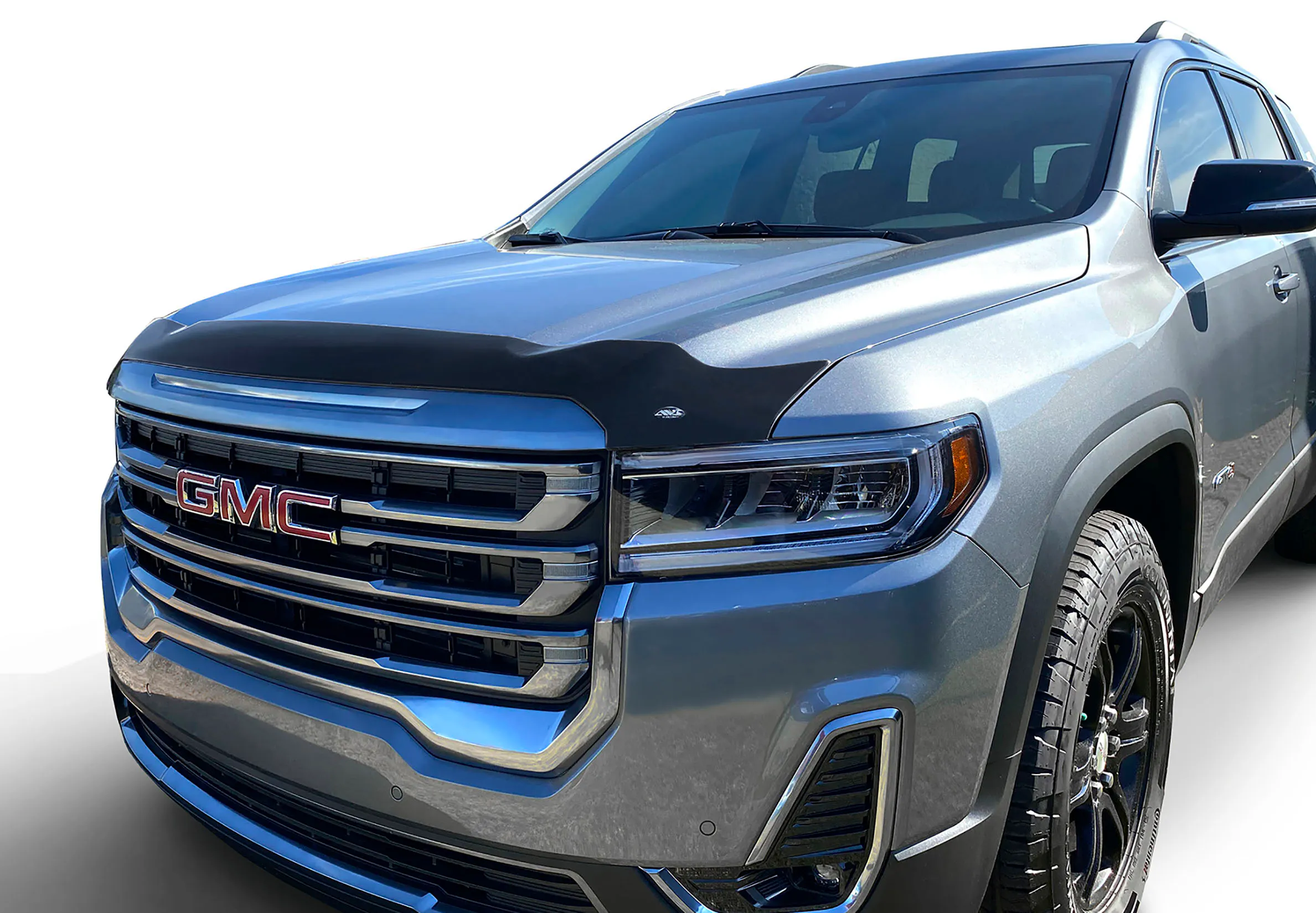 https://aw1.imgix.net/3/avs-auto-ventshade/AVS_Aeroskin_2020GMCAcadia_Smoke_322191.jpg