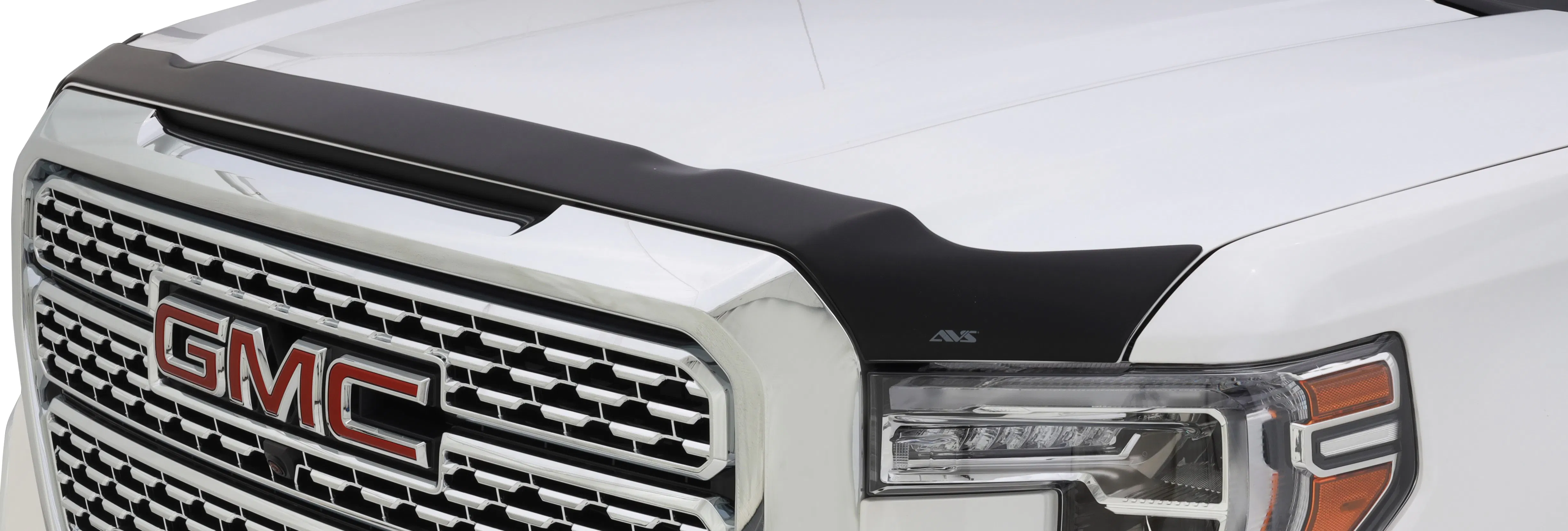 https://aw1.imgix.net/3/avs-auto-ventshade/avs_aeroskin_matteblack_2019gmcsierra_377185.jpg