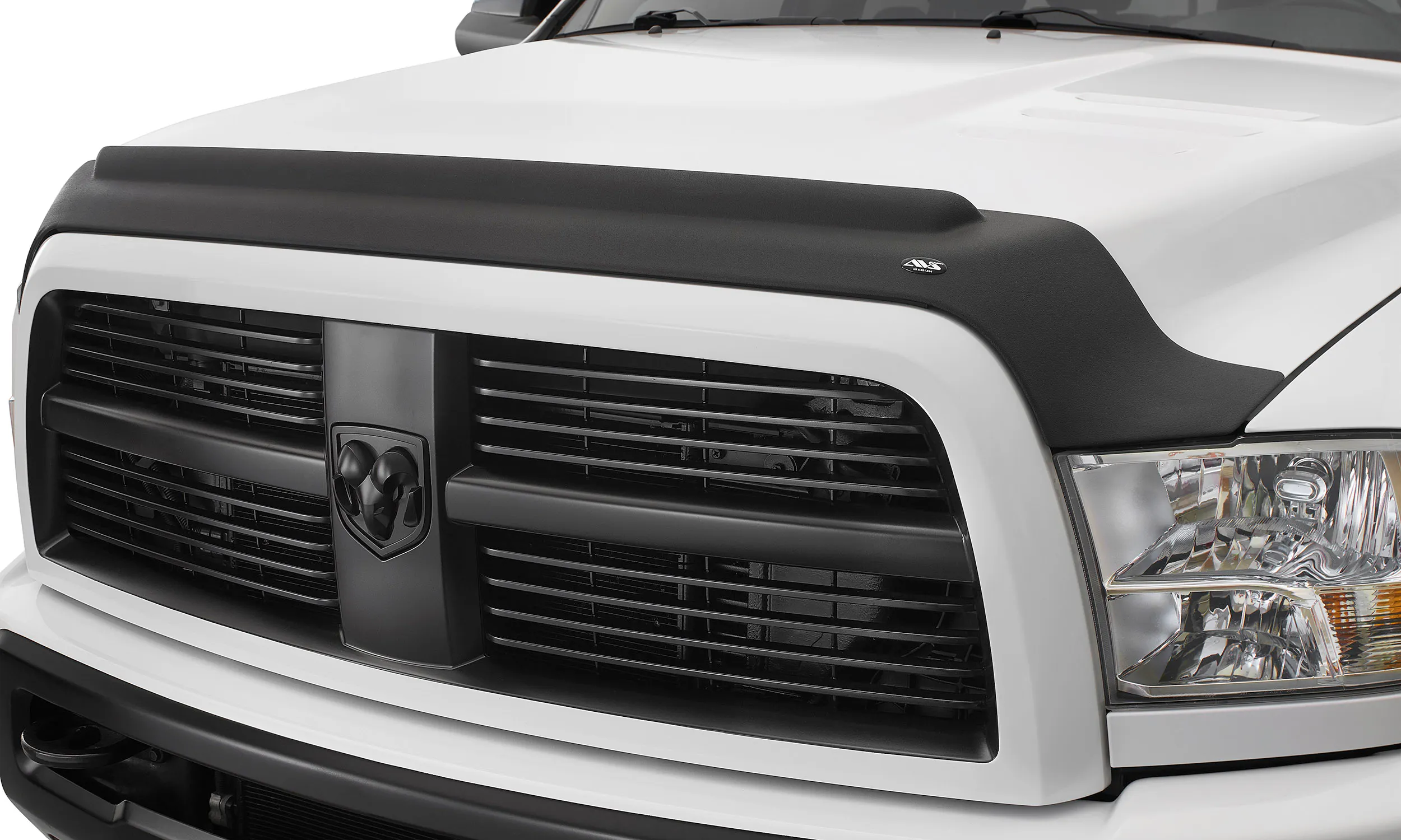 https://aw1.imgix.net/3/avs-auto-ventshade/avs_aeroskinii_ram_onvehicle_p04.jpg