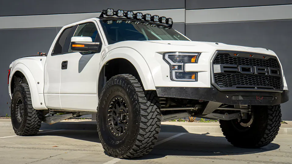 https://aw1.imgix.net/3/baja-designs/740001_4-FGXX.jpg