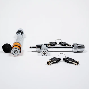 Blue OX BX88403 KIT, PIN STYLE COUPLER LOCK AND 5/8 X 3 1/2 RECEIVER LOCK