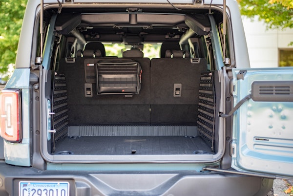 BuiltRight Industries 102606 MOLLE Compatible Cargo Panel - Full Kit