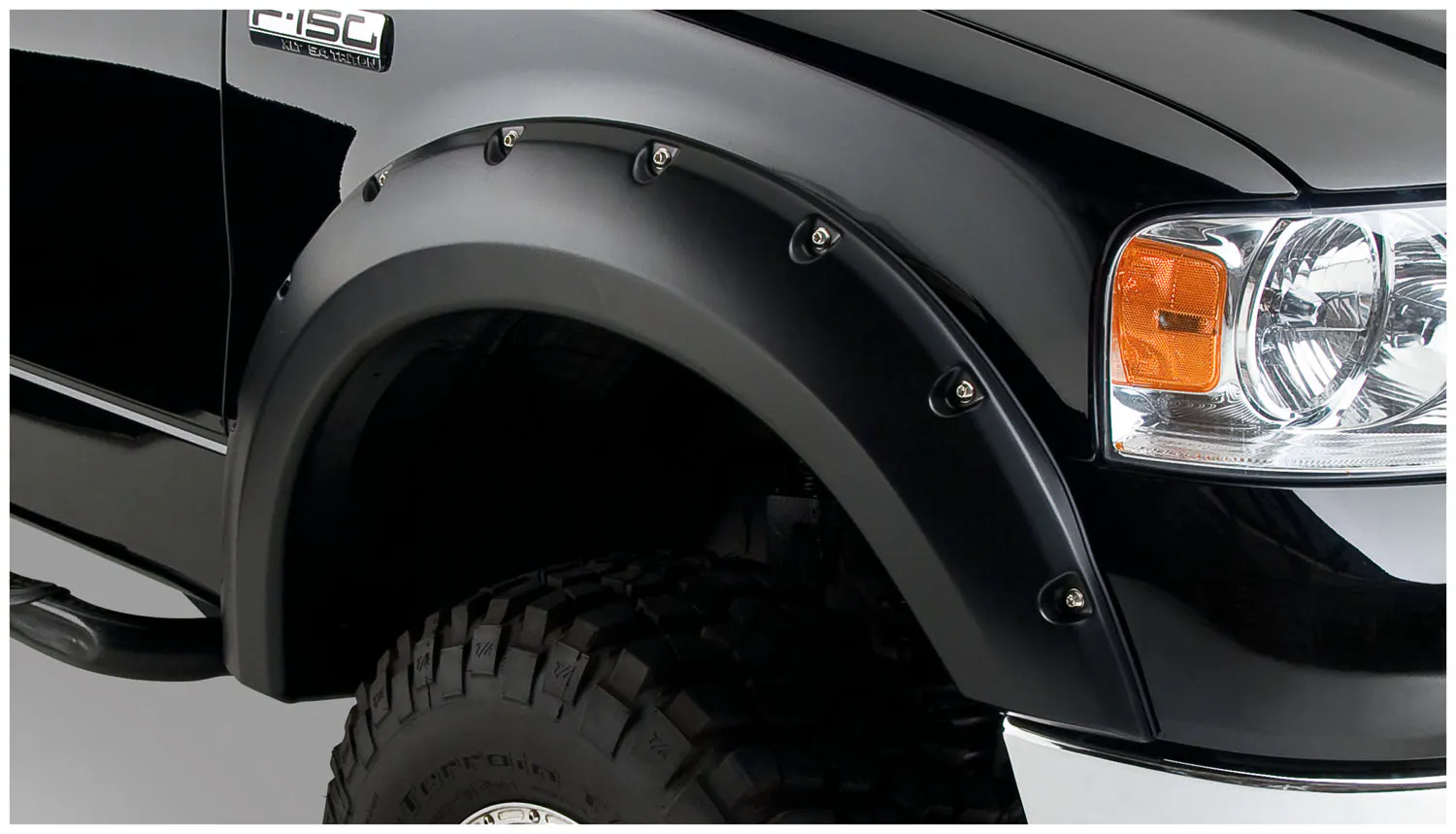 https://aw1.imgix.net/3/bushwacker/20053-02_v1_20110615.jpg