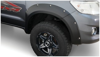 Bushwacker 31081-02 Pocket Style Fender Flares, 2pc