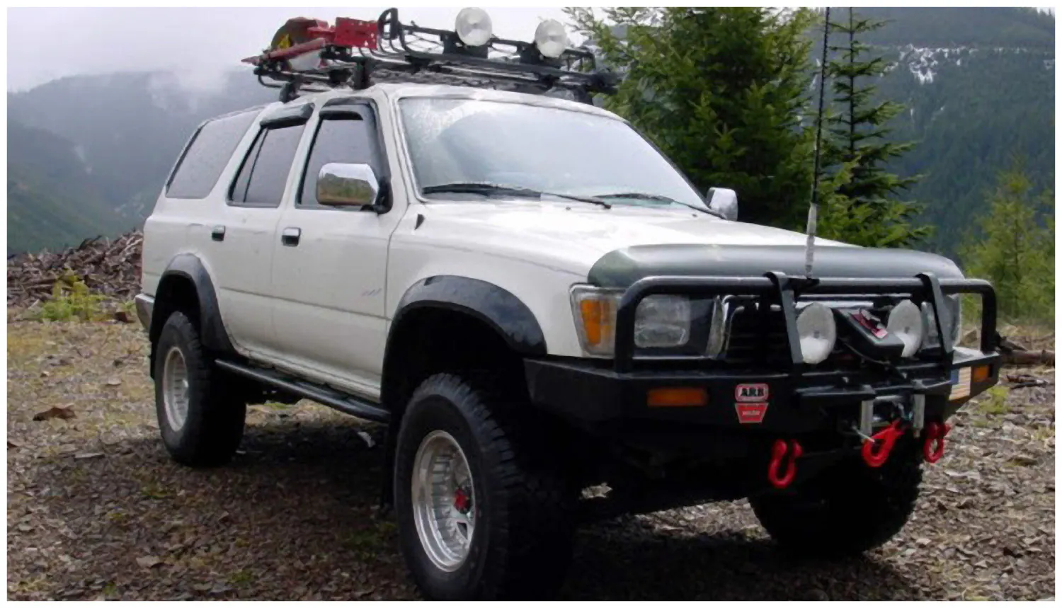 https://aw1.imgix.net/3/bushwacker/31907-11_v1_20110615.jpg