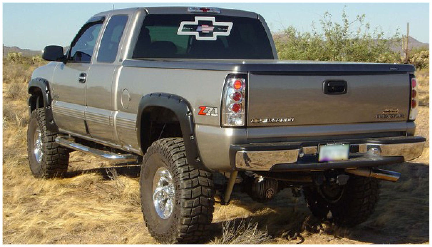 Bushwacker 40917-02 Pocket Style Fender Flares, 4pc