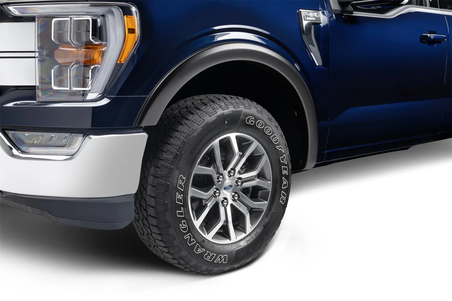 https://aw1.imgix.net/3/bushwacker/oeStyle_fenderFlares_2pc_21fordF150_front_20131-02.jpg
