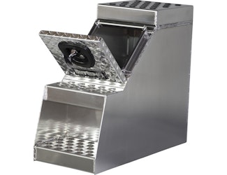 Buyers Products Company 1705180 24X28X12 Inch Heavy Duty Diamond Tread Aluminum Step Box