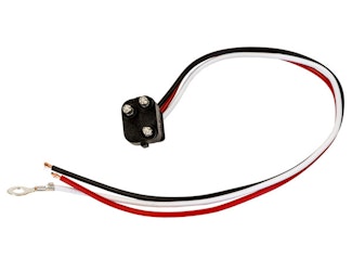 Buyers Products Company 5620355 Dot Light Plug 3-Pin Straight Male With 2 Blunt Cut Ends And #10 Ring On Ground