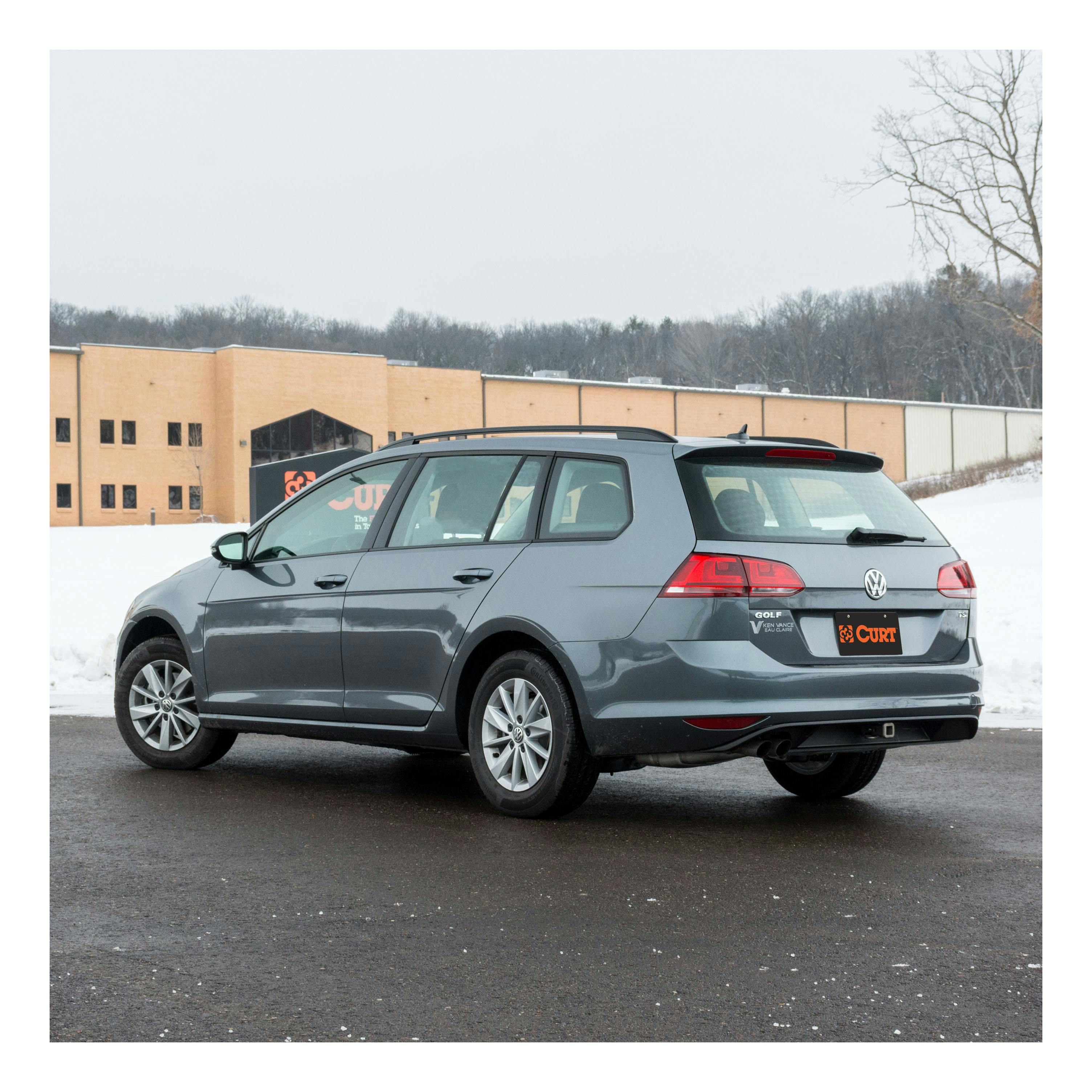 Golf alltrack 2024 trailer hitch