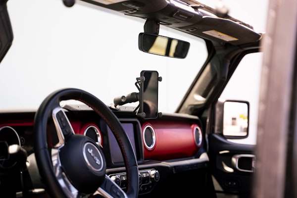 DV8 Offroad DMJL-01 Digital Device Dash Mount, Jeep Wrangler JL & Gladiator JT