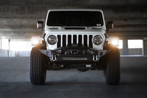 DV8 Offroad FBJL-07 FS-7 Mid-Width Winch Front Bumper, Jeep Wrangler JL ...