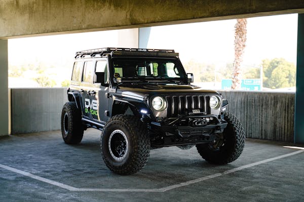 DV8 Offroad LBJL-10 Light Bar Mount, Jeep Wrangler JL & Gladiator JT