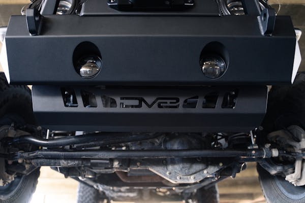 DV8 Offroad SPJL-02 Front Bumper Sway-Bar Disconnect Motor Skid Plate, JL/JT