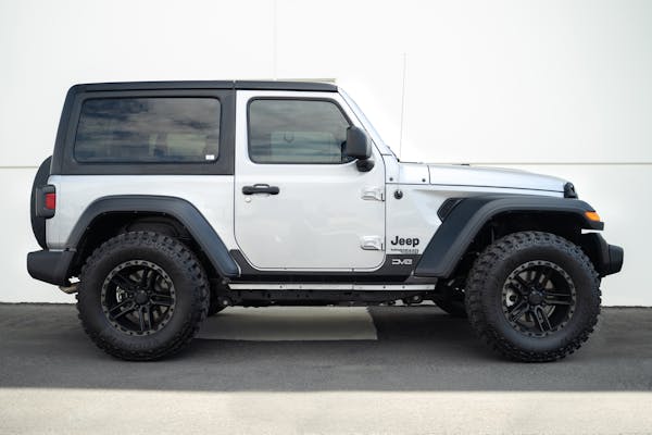 DV8 Offroad SRJL-29 Jeep Wrangler JL 2-Door | Rock Skins