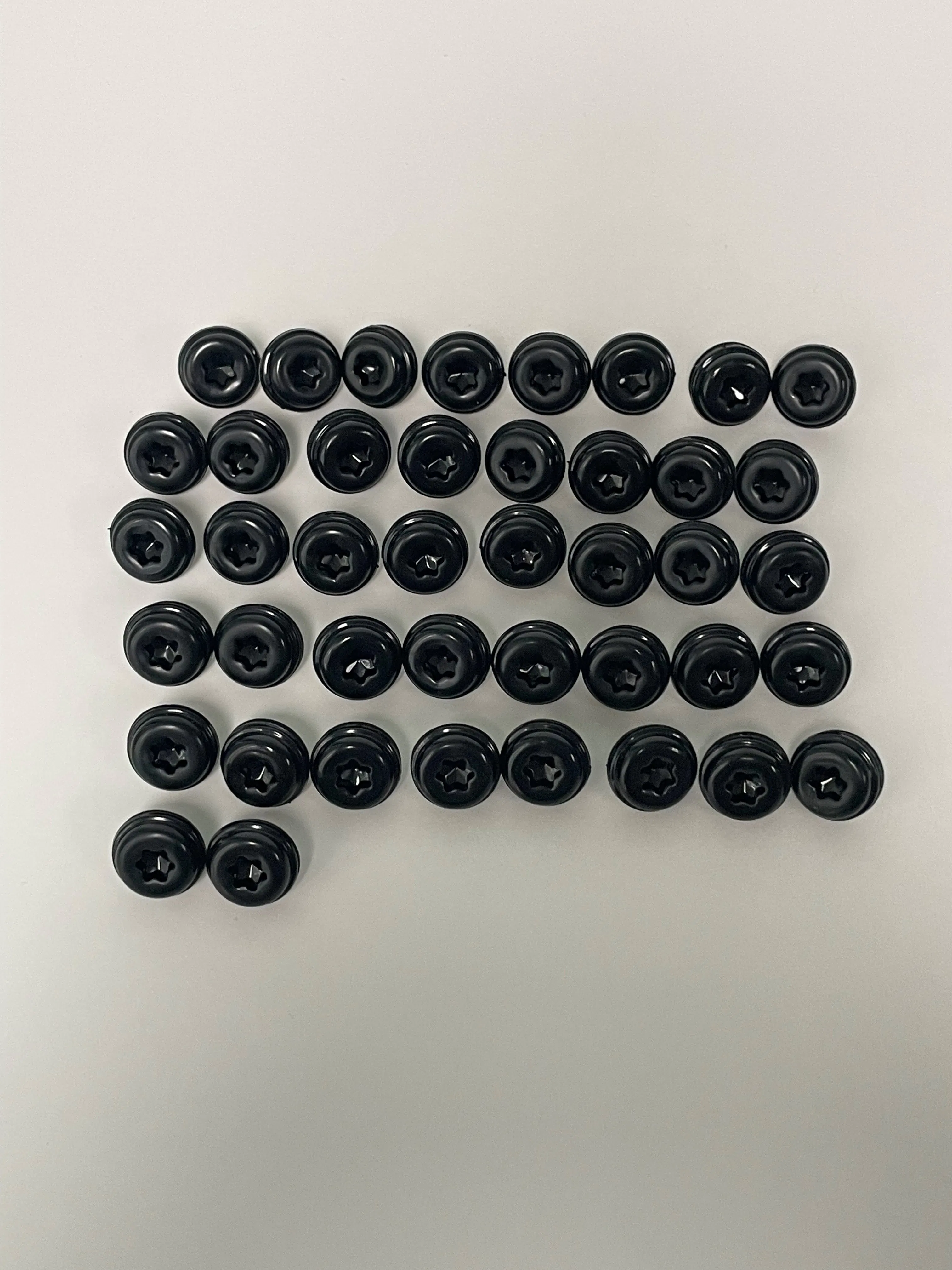 https://aw1.imgix.net/3/egr/KITUSA0027-1%20primary.jpg
