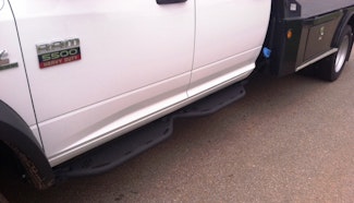 Hammerhead Armor 600-56-0360 DODGE 4500-5500 CREW CAB/CAB LENGTH RUNNING BOARDS 2010