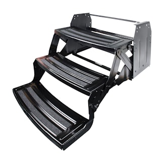 Lippert Components 432687 24 Radius Triple 7 Steel Step - Manual