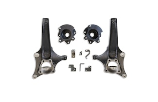 MaxTrac Suspension K880832 LIFT KITS