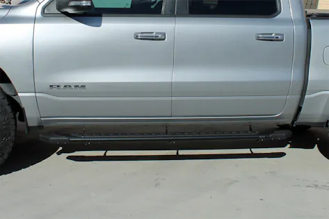 Raptor Series 1902-0084BT Raptor Series Tread Step Running Boards BLK ...