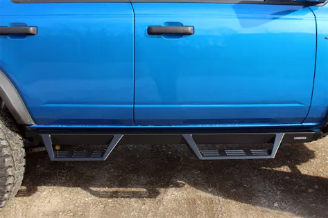 Magnum RT Gen 2 Drop Steps for 2021-2025 Ford Bronco: PN GTS12FD