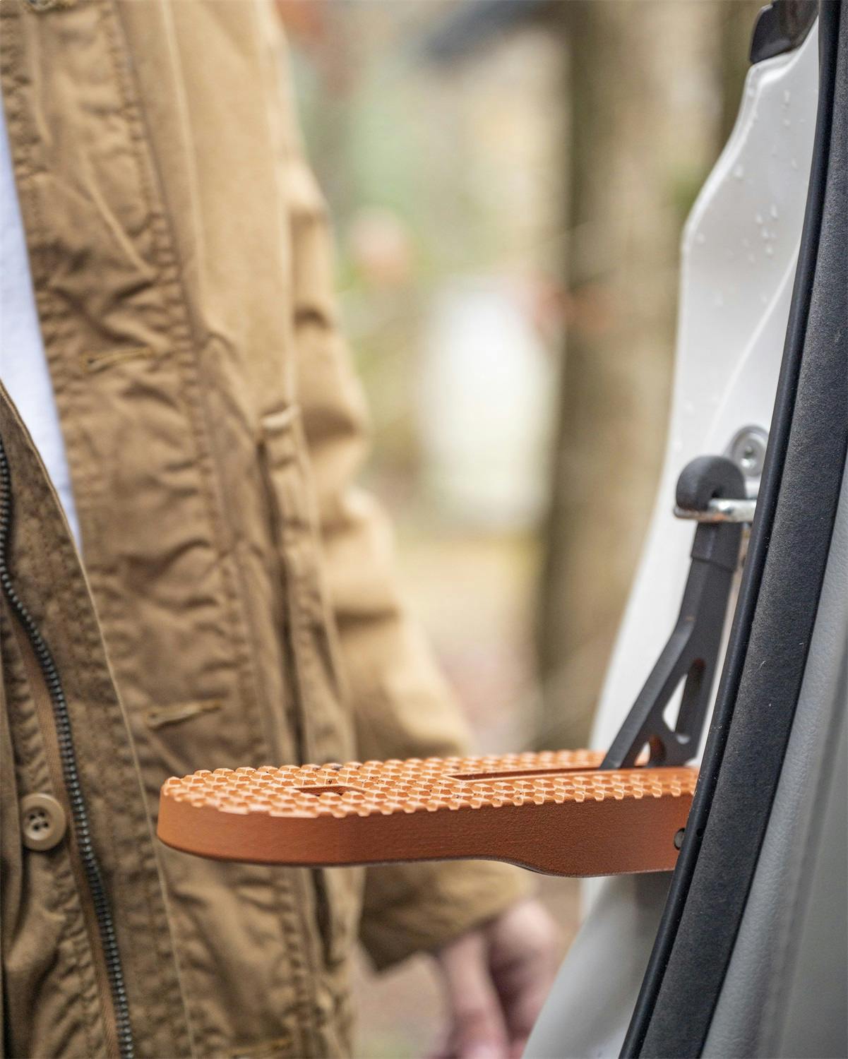 Rightline Gear 100662 Moki Ascent Vehicle Door Step