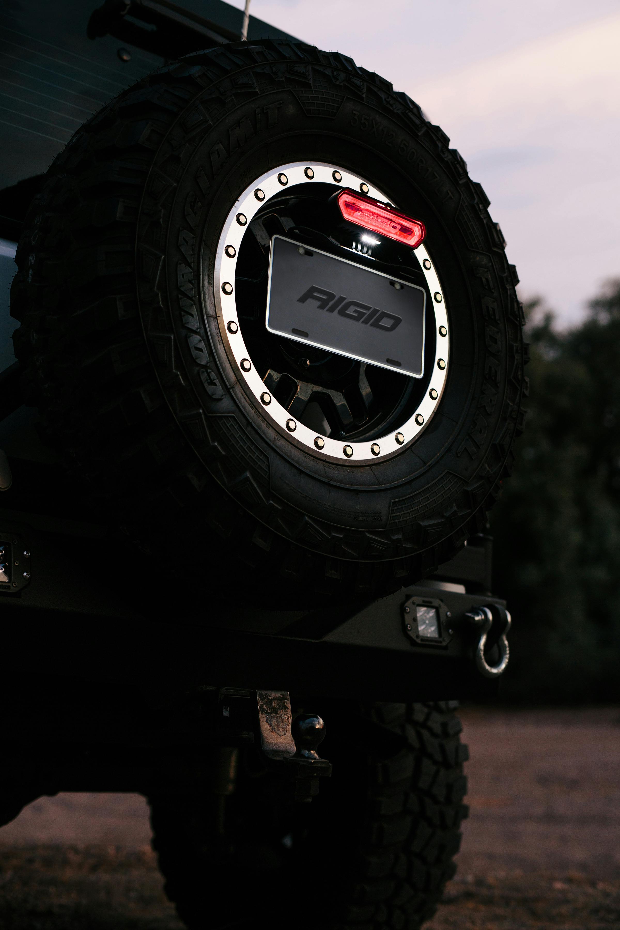 Rigid Chase テールライト レッドラングラー　ジムニーリジットチェイス Rigid Chase テールライト レッドラングラージムニーリジット